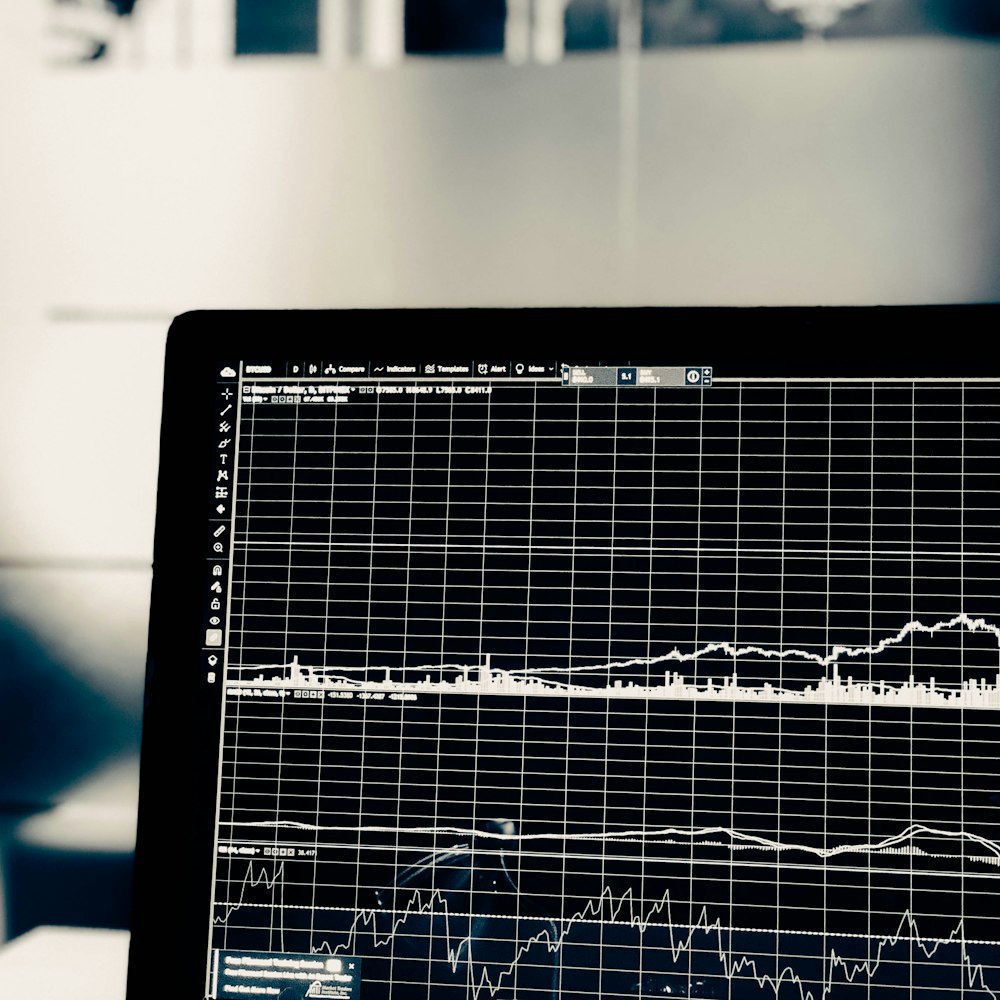 Automação de Relatórios (Python/Node)